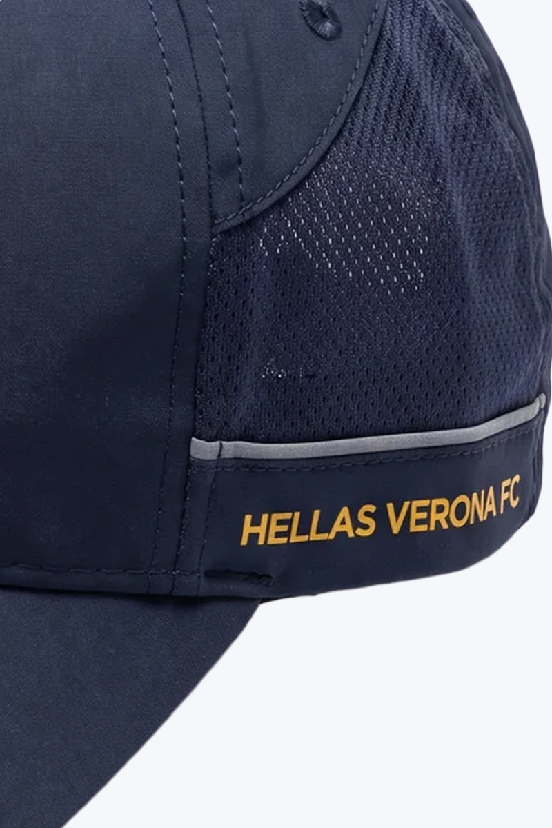Adult cap with visor
