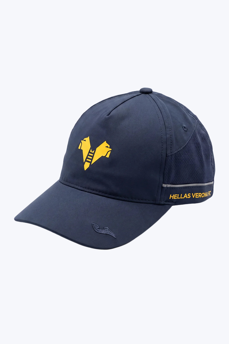 Adult cap with visor