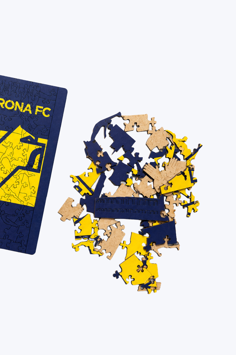 Hellas Verona Puzzle Medio